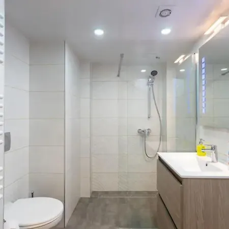 Amazing Flat Kazinczy 아파트 *